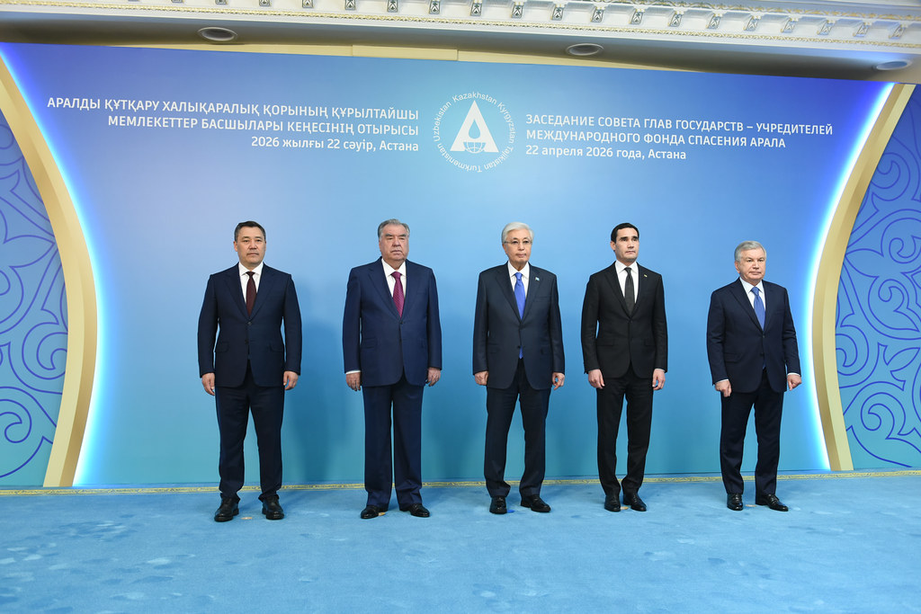 Иштирок дар ҷаласаи Шурои сарони давлатҳои муассиси Фонди байналмилалии наҷоти Арал