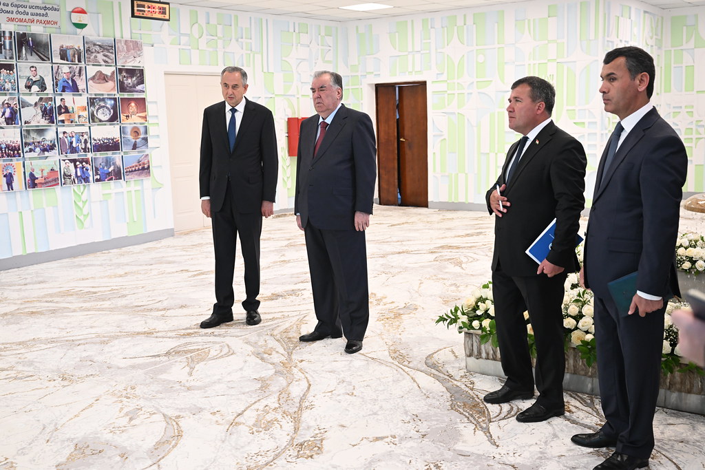 Ифтитоҳи 8 иншоот тариқи фосилавӣ дар шаҳри Норак