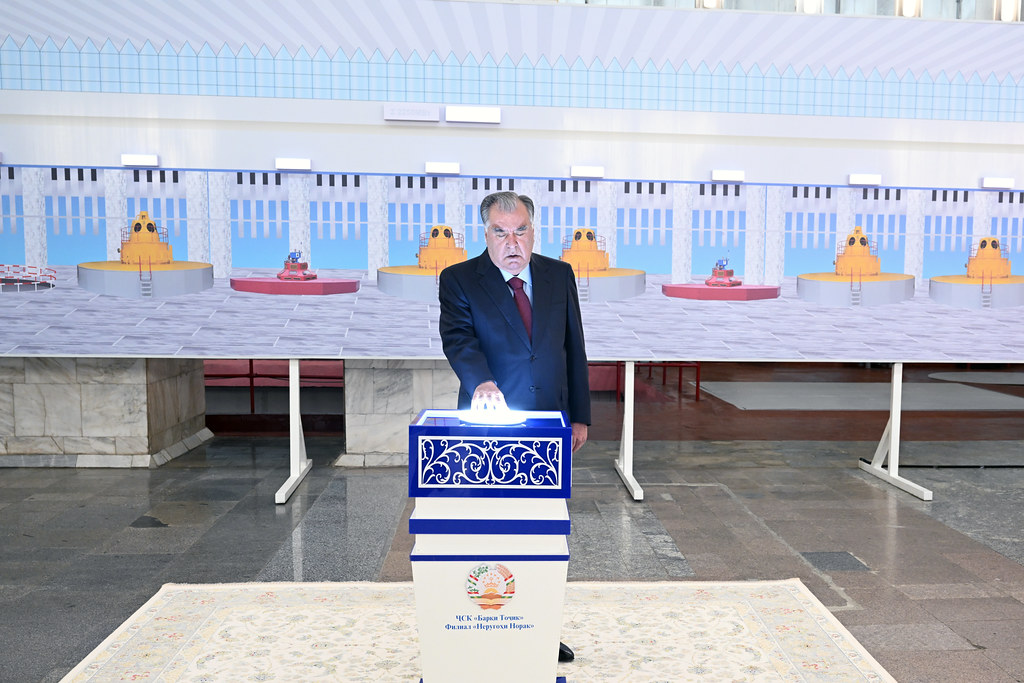 Ба истифода додани агрегати №7 Неругоҳи Норак ба номи Турсун Ӯлҷабоев баъд аз таъмиру навсозӣ